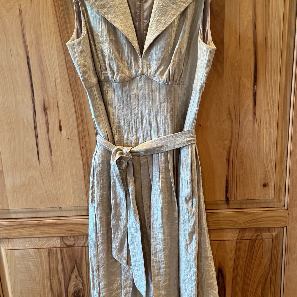 Chic Beige Sleeveless Dress